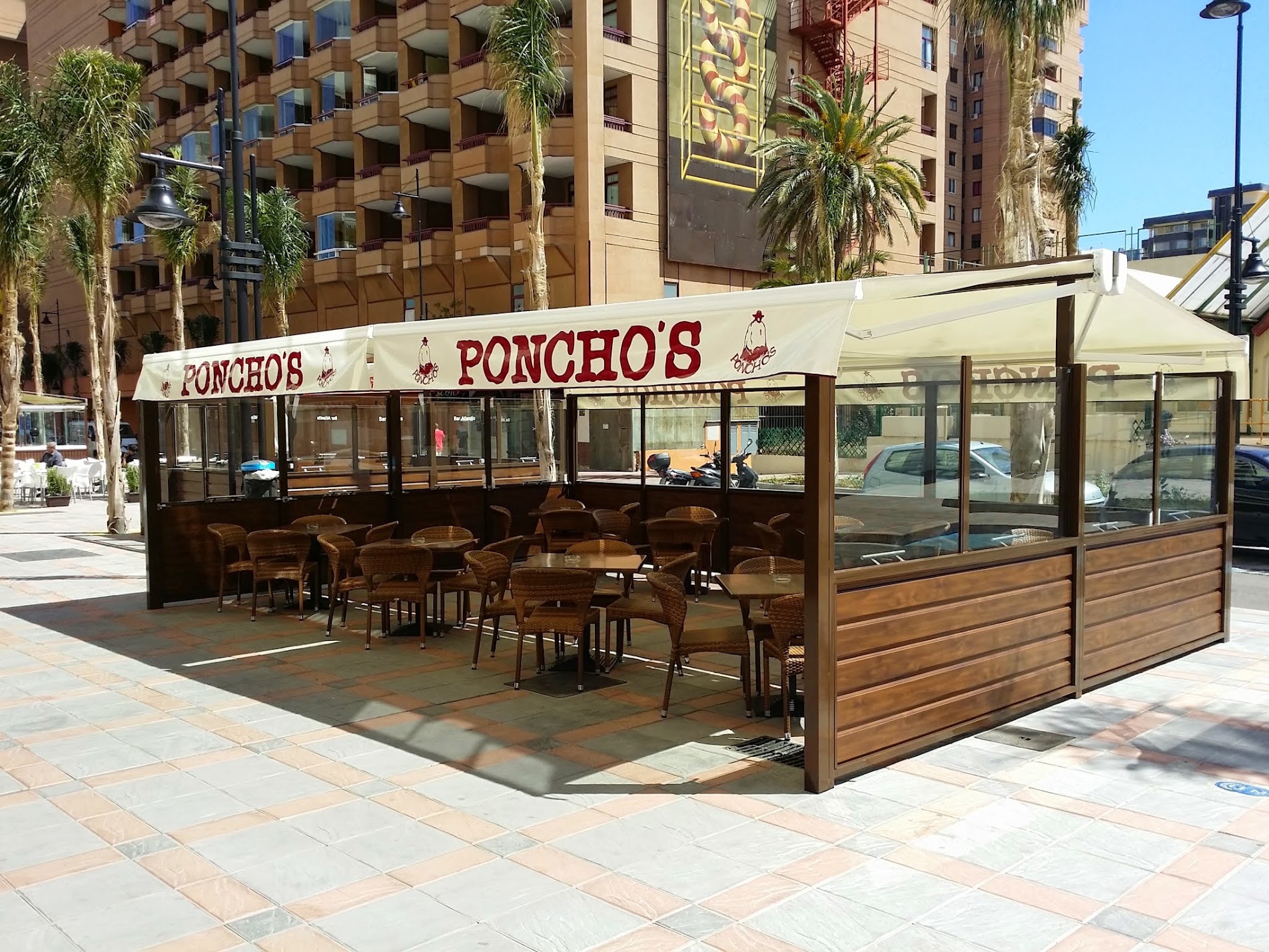 Interior tradicional de Restaurante Poncho's en Fuengirola